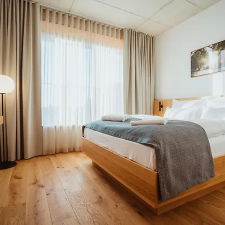 Seeloge Hotel *
